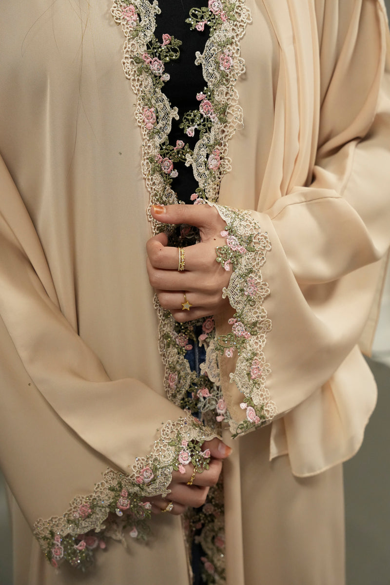 The Petal Veil💛